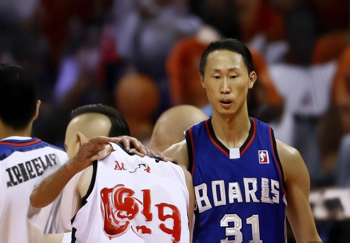 尼古拉·约基奇狂砍56分史诗三双创NBA历史纪录，丹佛掘金双加时险胜明尼苏达森林狼