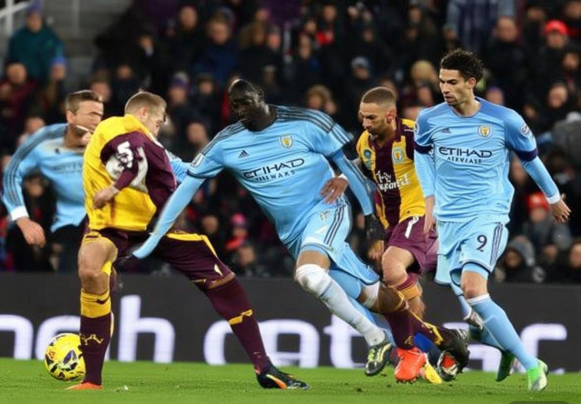 联赛冲刺阶段豪门弱旅对决：皇马客战保级队，勒沃库森三连败加剧阿隆索帅位危机